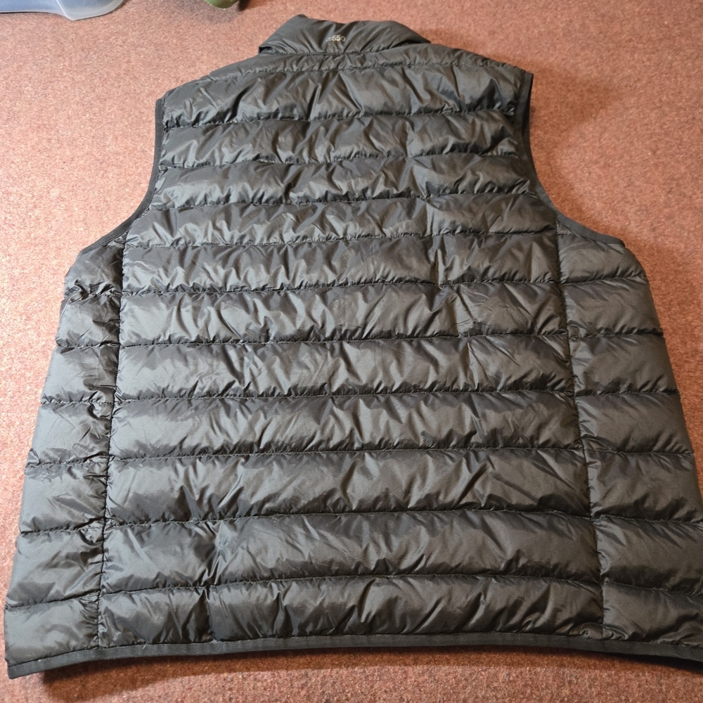 Eddie Bauer Men's EB650 Black Puffer Vest In XL Excellent Condition - Picture 7 of 8